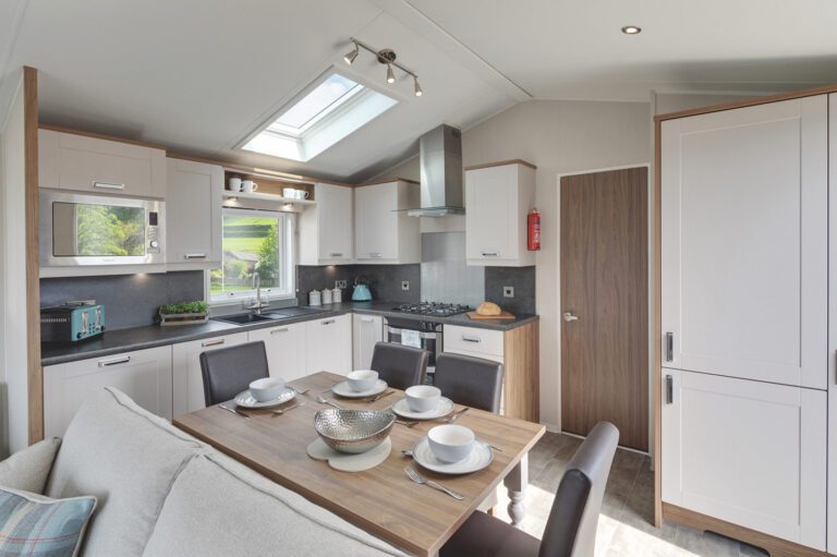 Pix: Shaun Flannery/shaunflanneryphotography.com
COPYRIGHT PICTURE>>SHAUN FLANNERY>01302-570814>>07778315553>>
25th July 2018
Willerby Holiday Homes
The Sheraton Elite