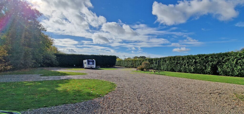 caravan_spot_for_rent_suffolk_polstead_seller_leisure